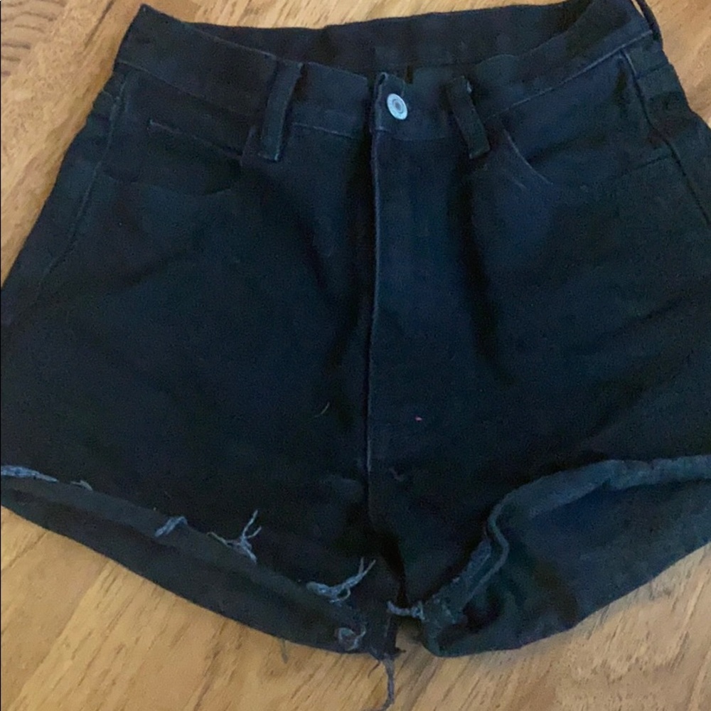 Brandy Melville shorts